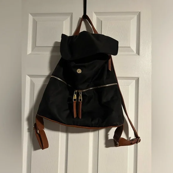 Steve Madden | Bags | Steve Madden Purse Backpack | Poshmark display picture 2